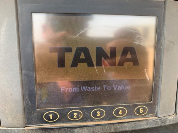 2015 Tana Shark 440DT Shredder - Image 13