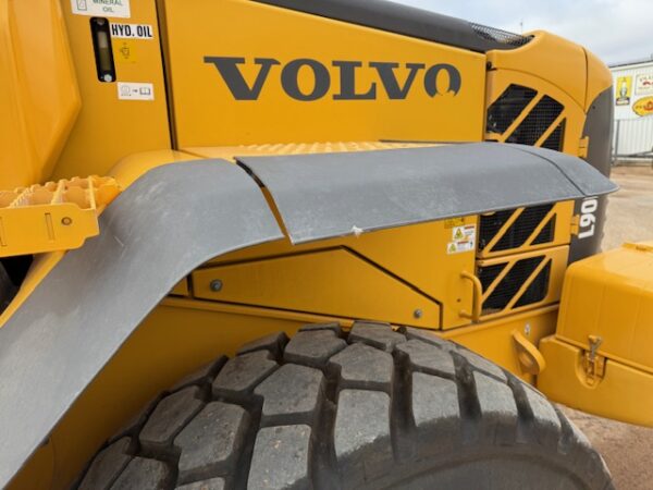 2022 Volvo L90F Loader - Image 12