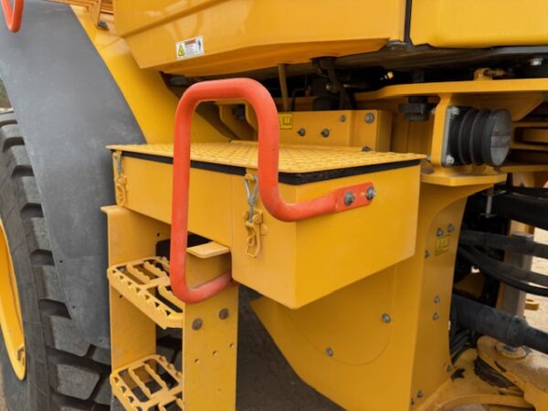 2022 Volvo L90F Loader - Image 20