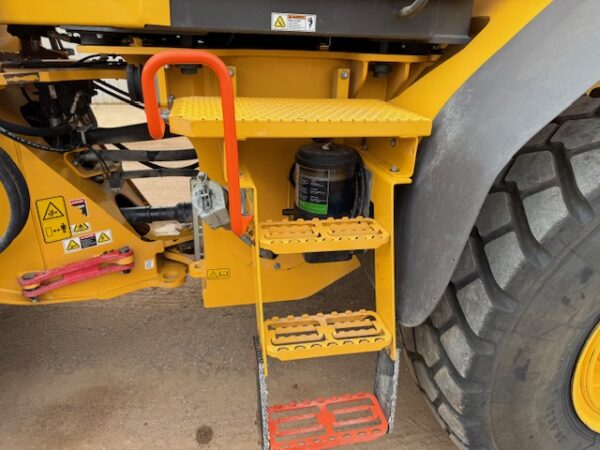 2022 Volvo L90F Loader - Image 24