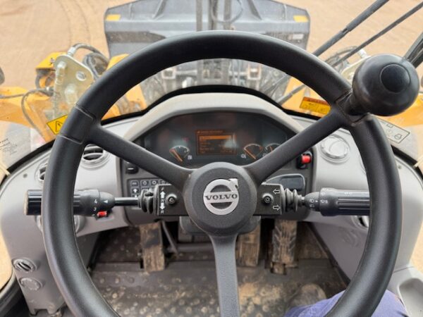 2022 Volvo L90F Loader - Image 34