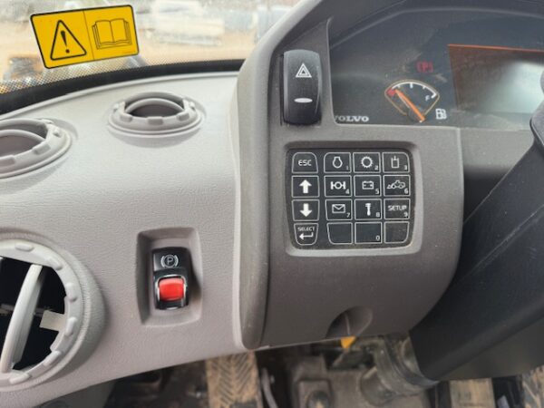 2022 Volvo L90F Loader - Image 36