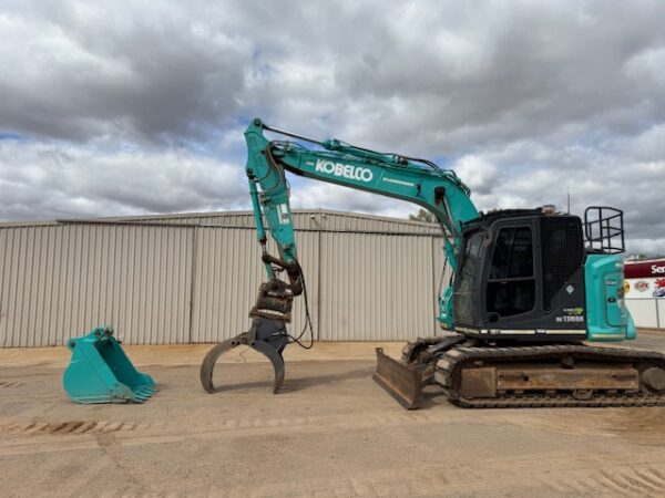 2020 Kobelco SK135SR-7 Excavator