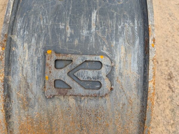2020 Kobelco SK135SR-7 Excavator - Image 10