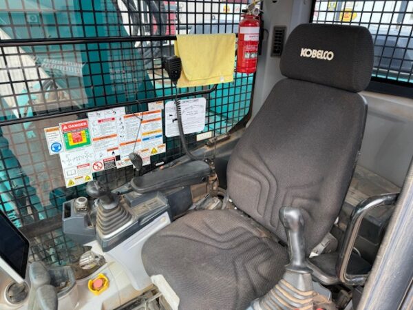 2020 Kobelco SK135SR-7 Excavator - Image 20