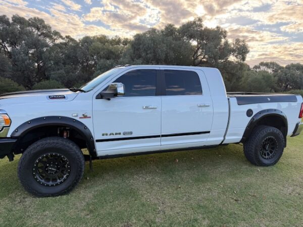 2019 RAM 2500 Megacab Longhorn - Image 2