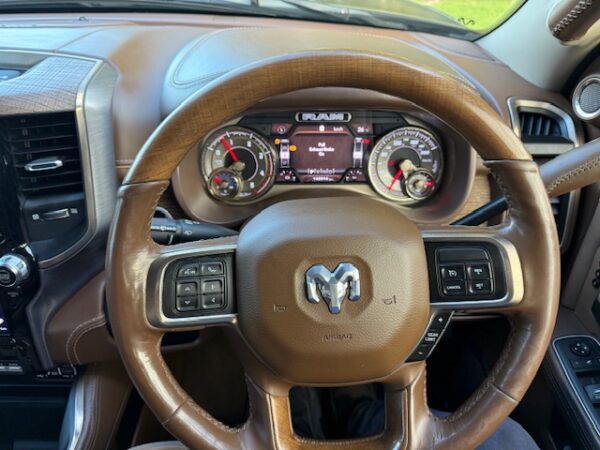 2019 RAM 2500 Megacab Longhorn - Image 35
