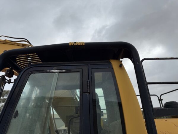 2004 Caterpillar 320CL Excavator - Image 17