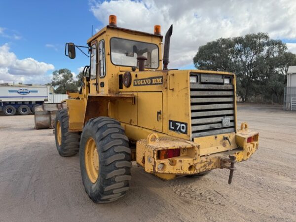 1993 Volvo L70 Loader/IT - Image 2