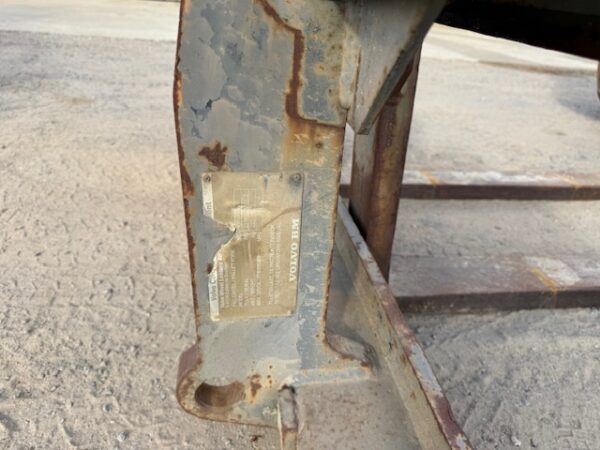 1993 Volvo L70 Loader/IT - Image 7