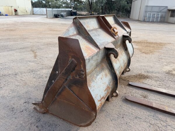 1993 Volvo L70 Loader/IT - Image 10