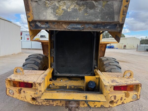 1993 Volvo L70 Loader/IT - Image 17