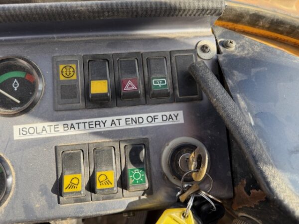 1993 Volvo L70 Loader/IT - Image 24