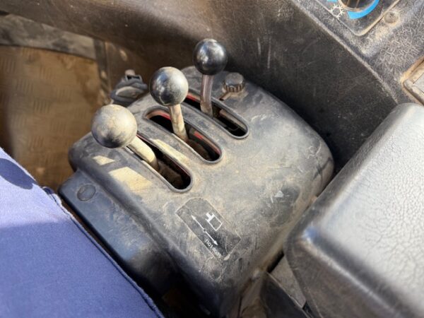1993 Volvo L70 Loader/IT - Image 25