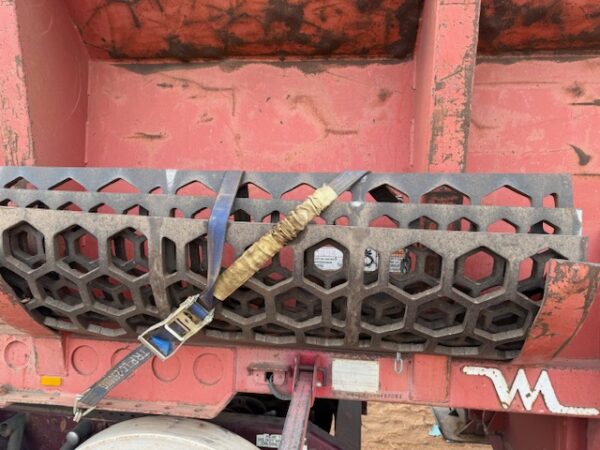 2010 Morbark 3800 Wood Hog Grinder - Image 3
