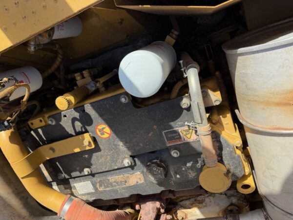 2011 Caterpillar 320DLRR Excavator - Image 31
