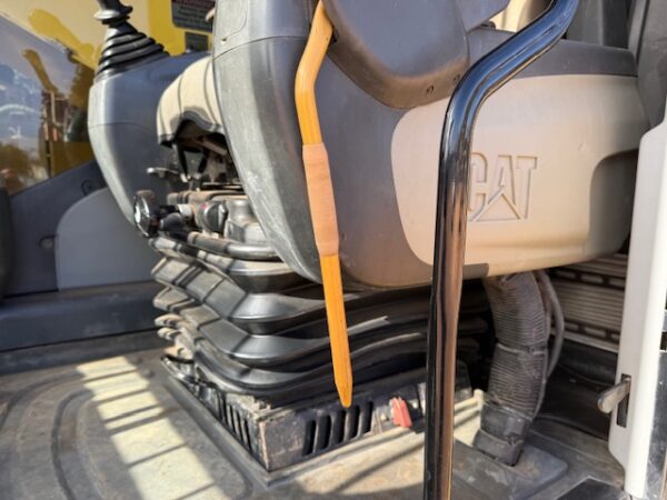2011 Caterpillar 320DLRR Excavator - Image 37
