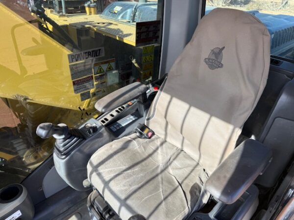 2011 Caterpillar 320DLRR Excavator - Image 38