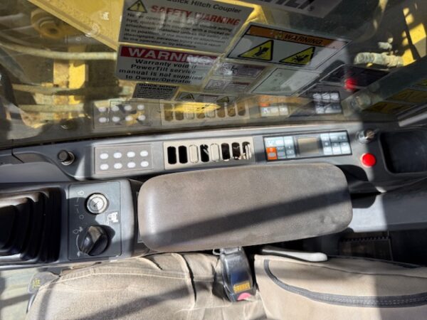 2011 Caterpillar 320DLRR Excavator - Image 40