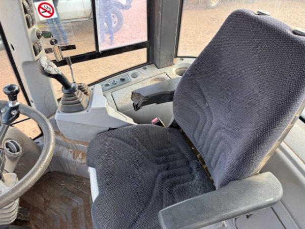 2011 Volvo L50F Loader - Image 11