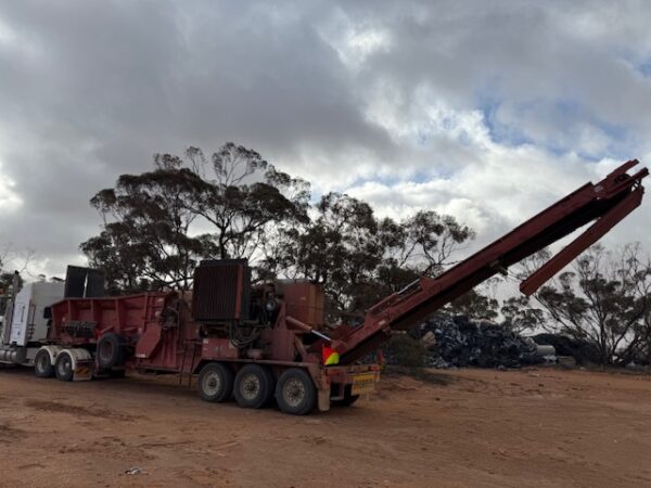 2010 Morbark 3800 Wood Hog Grinder - Image 16