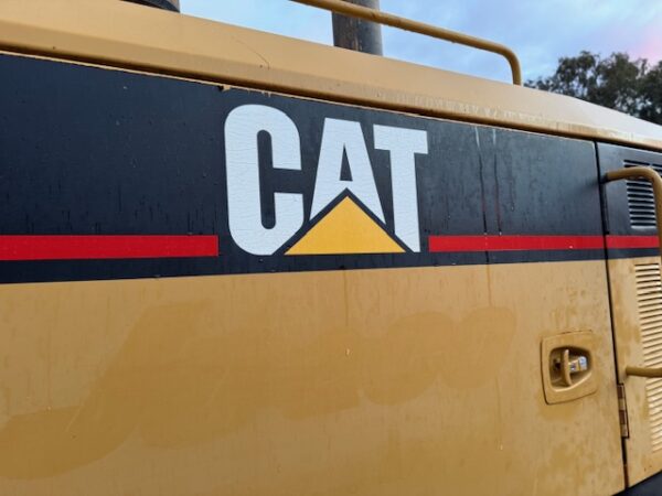 2005 Caterpillar 12H Series II Grader - Image 20
