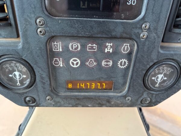 2005 Caterpillar 12H Series II Grader - Image 28