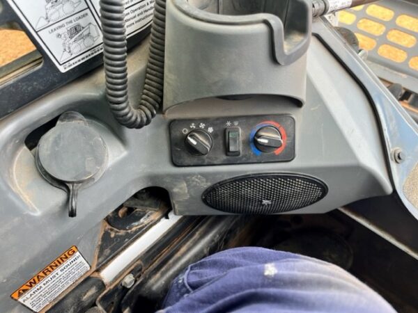 2020 Bobcat T595 Skidsteer - Image 13