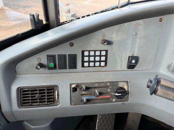 2008 Volvo A40E Articulated Dump Truck - Image 21