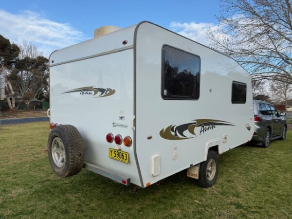 2012 Avan Aspire 499 Caravan - Image 3
