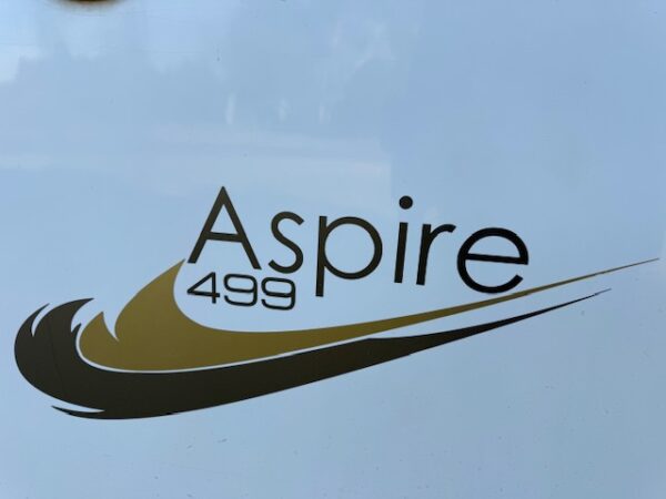 2012 Avan Aspire 499 Caravan - Image 13