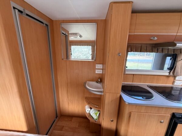 2012 Avan Aspire 499 Caravan - Image 23