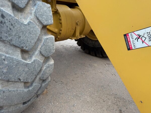 2017 Caterpillar 950GC Loader - Image 17