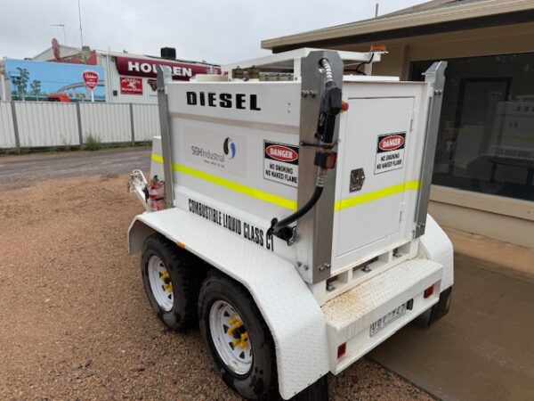 2022 Mildura Trailers 1000L Diesel Fuel Trailer - Image 4
