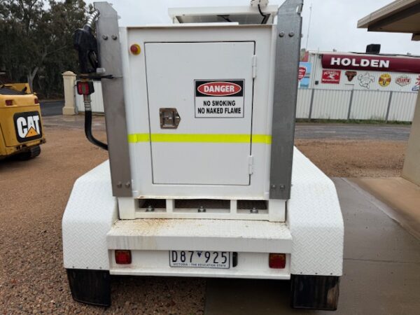 2022 Mildura Trailers 1000L Diesel Fuel Trailer - Image 5
