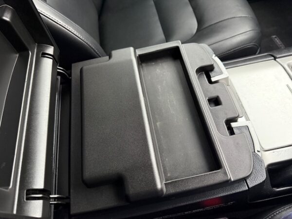 2017 Toyota Landcruiser Altitude VDJ200R - Image 16